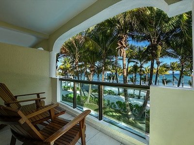 Royal Retreat Beachfront Suite