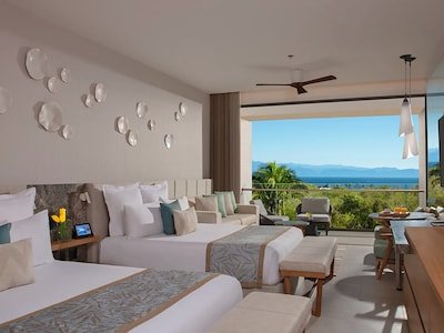 Junior Suite Tropical View Double