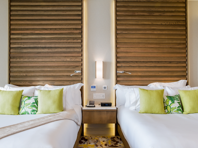 Junior Suite 2 Queen Beds