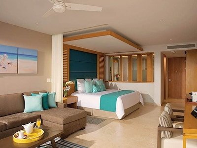 Junior Suite King Bed