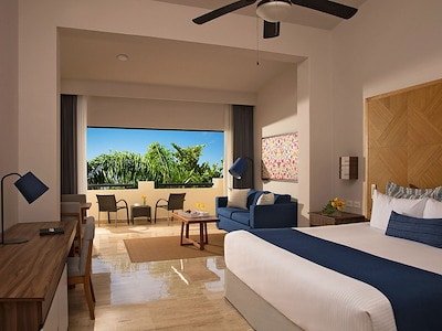 Family Junior Suite Tropical View