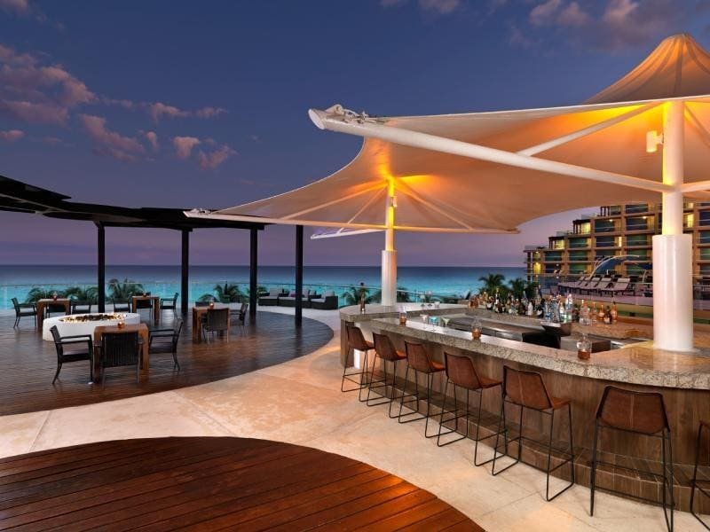 Breeze Terrace