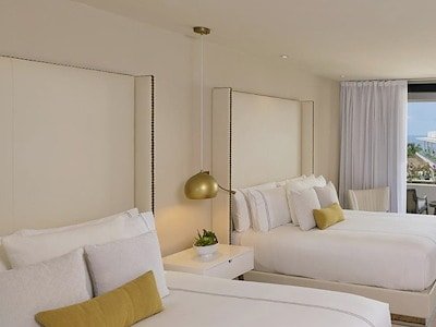 Junior Suite Ocean Front