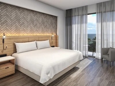 Ocean View Suite - King