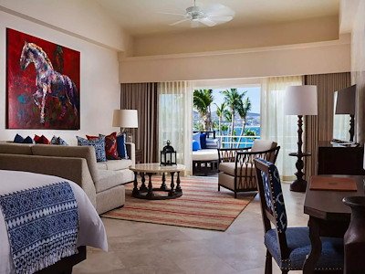 Oceanfront Palmilla Room