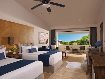 Preferred Club Junior Suite Tropical View Double