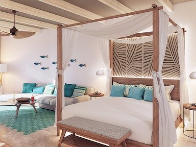 Preferred Club Junior Suite Tropical View King