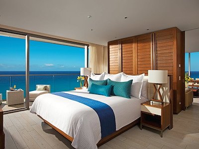 Preferred Club Master Suite Ocean Front