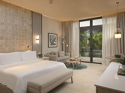 Premier Junior Suite