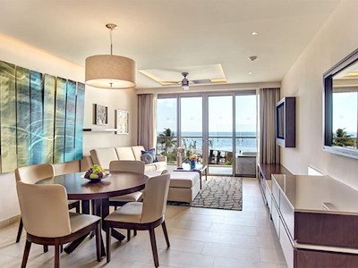 Diamond Club Luxury Presidential 2 Bedroom Suite Swim Out