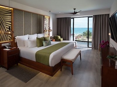 Preferred Club Presidential Suite Roof Top Ocean Front