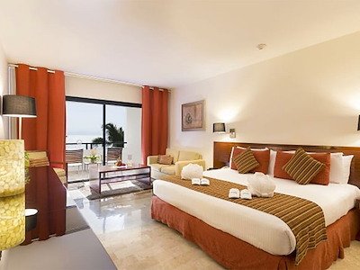 Premium Ocean Front Room