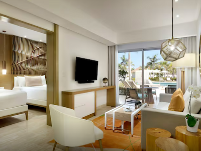 Suite Swim Up