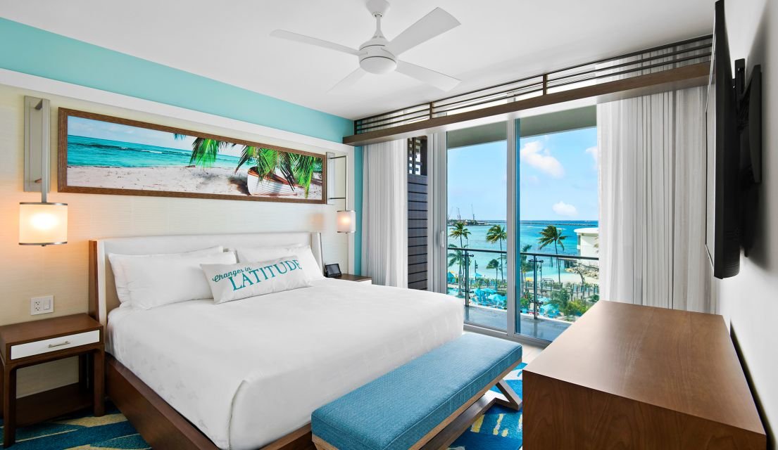 Deluxe Oceanfront King