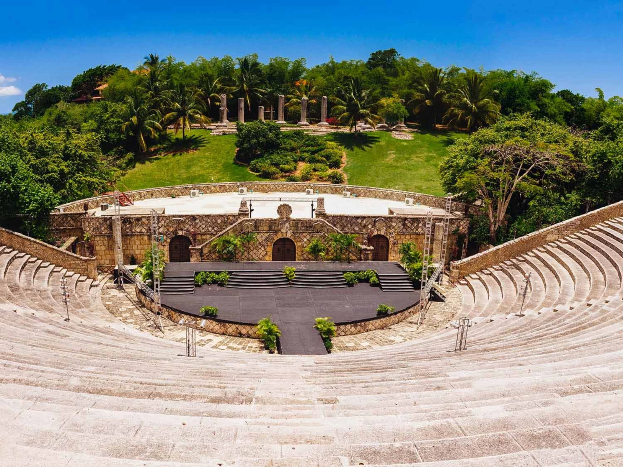Amphitheater