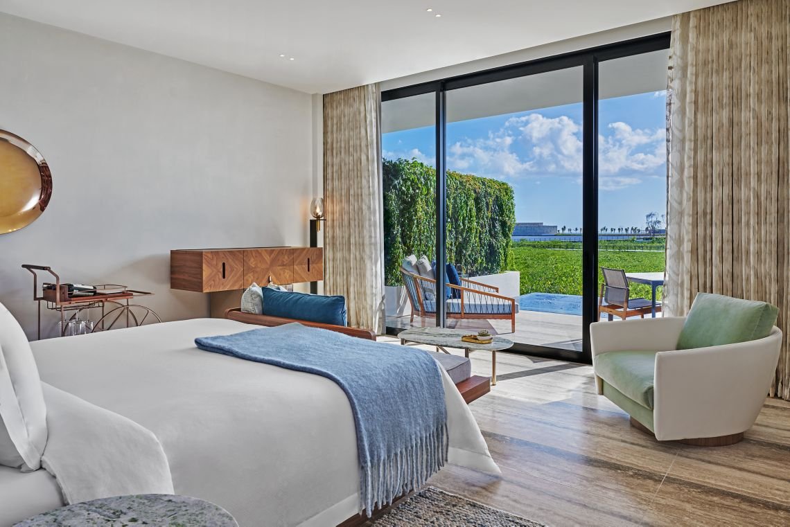 Grand Luxe Guest Room