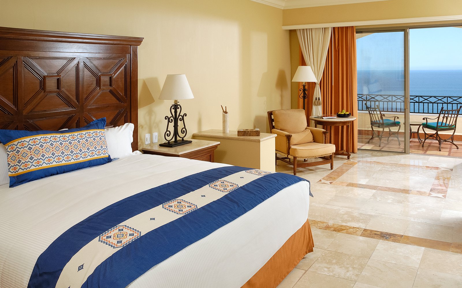 Junior Ocean View Suite
